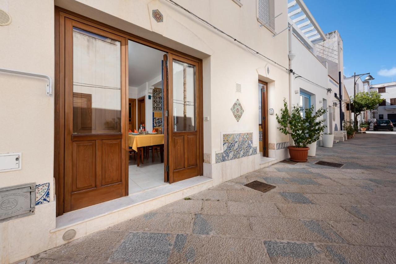 I Tre Golfi - Appartamenti A 300 Mt Dal Mare San Vito lo Capo Kültér fotó